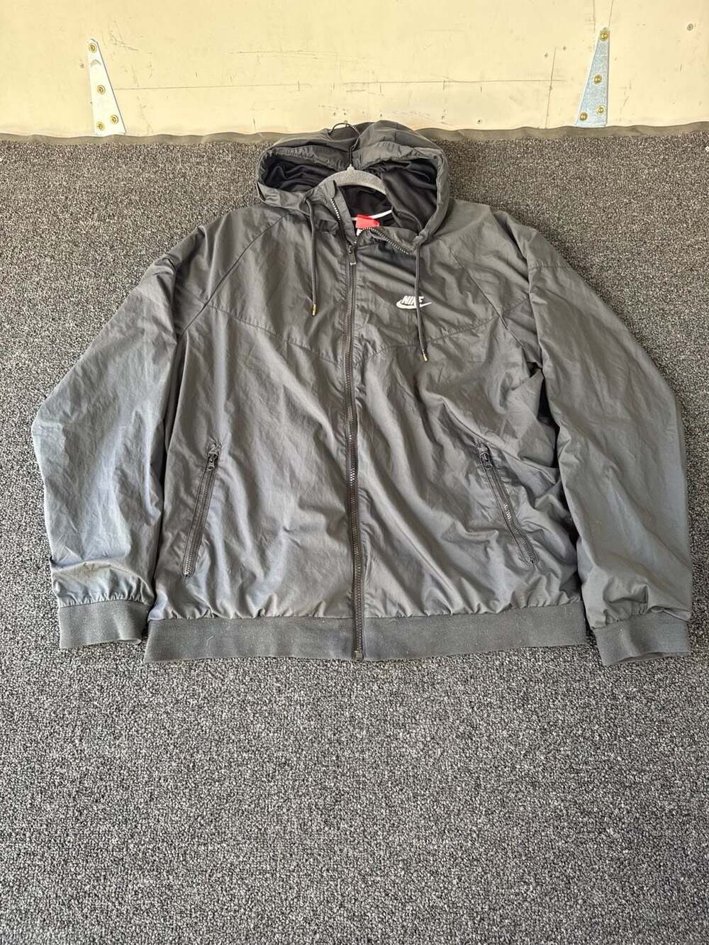 Nike Sportswear Windrunner Full-Zip Hooded Jacket Charcoal Grey Size XL
